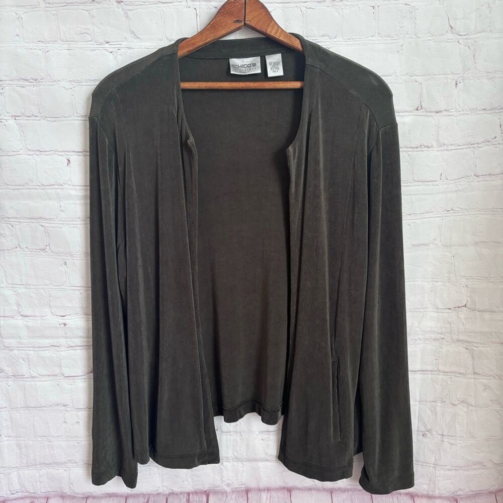 Chico’s Travelers olive green slinky fabric open front long sleeve cardigan top